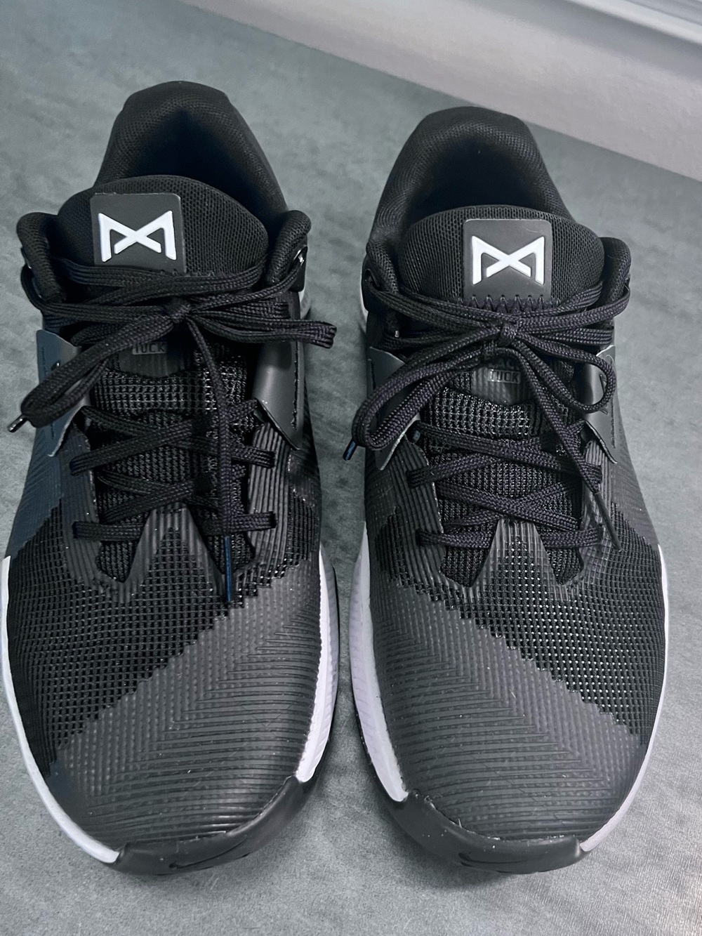 Women’s Nike Metcon 10 Shoes - Size 8.5